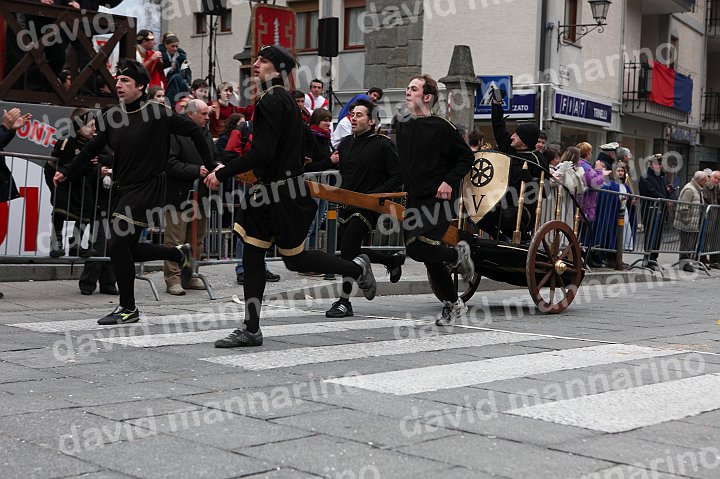 Gara delle Bighe 2011-7875.jpg